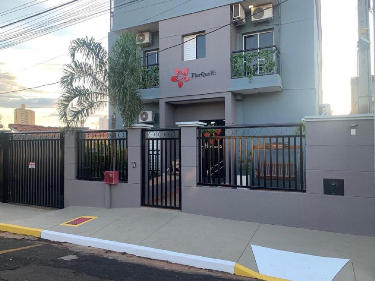 Flor Que Ri - Flats Mobiliados Na Melhor Localizacao Olímpia Eksteriør billede